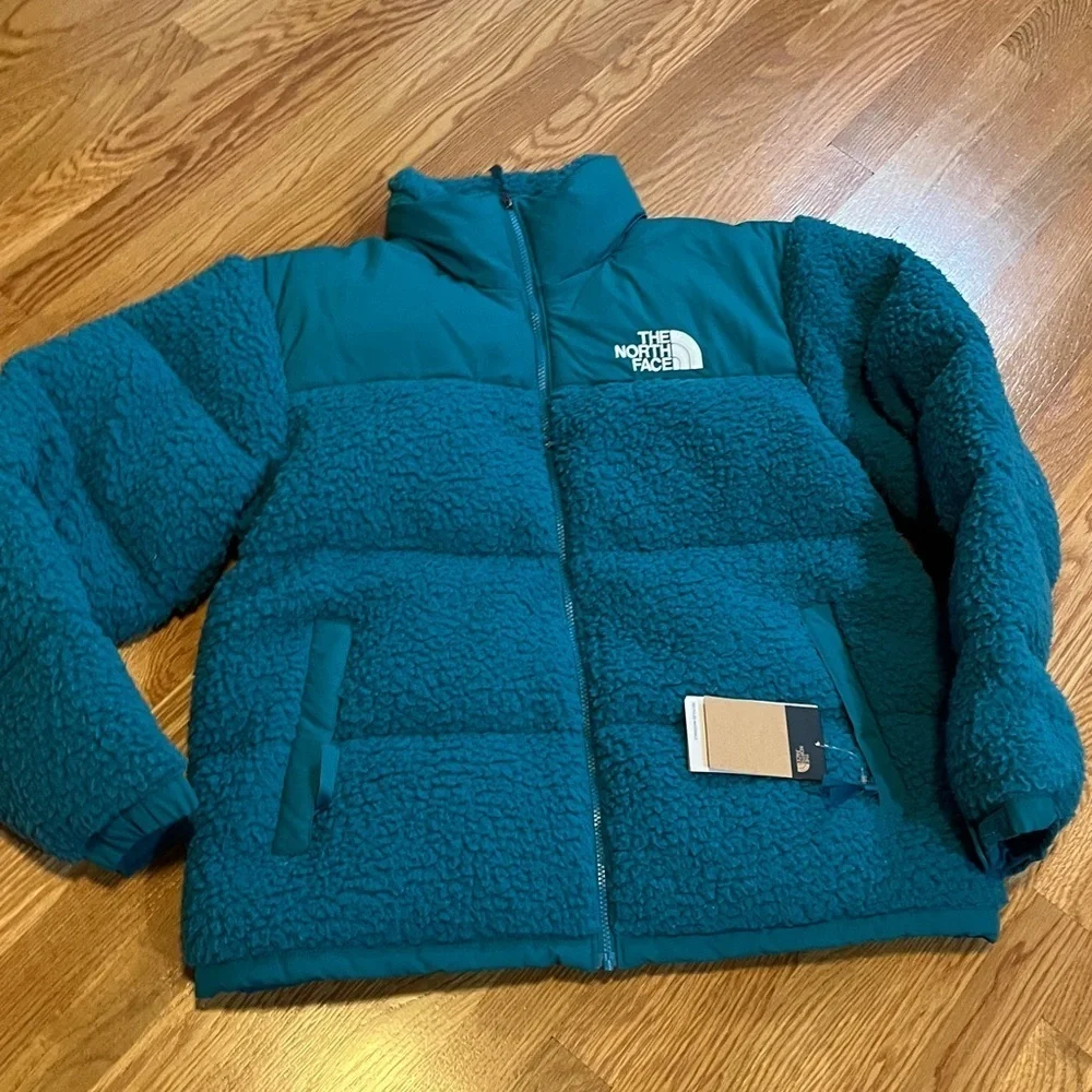 The North Face High Pile Nuptse Jacket Size Large NWT